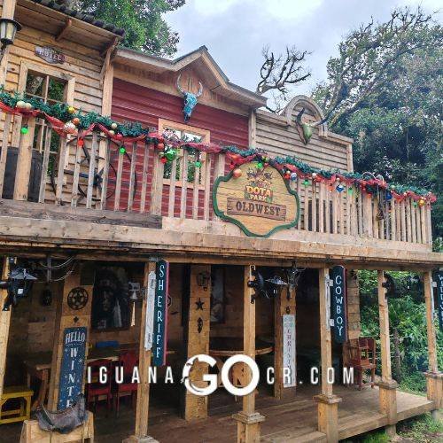 Dota-Park-San-Jose-Cartago-Costa-Rica-IguanaGo